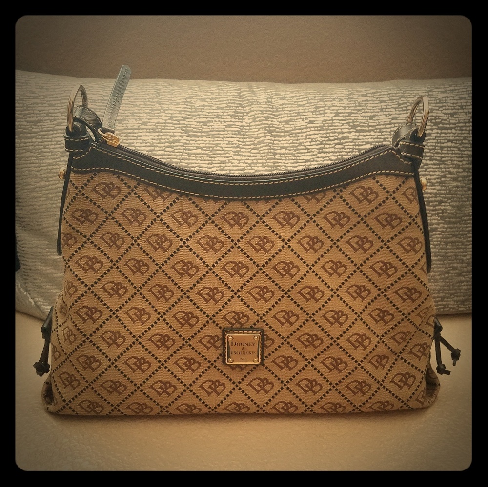 Authentic Dooney & Bourke small Tote